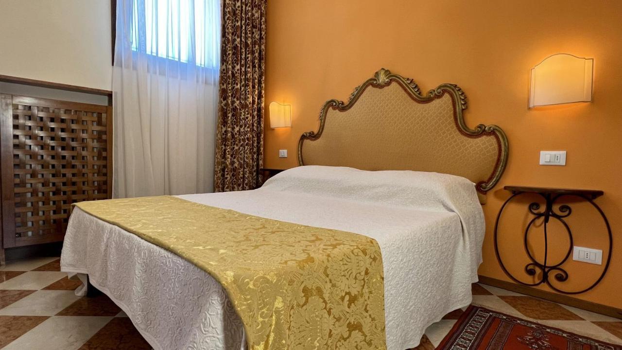 Residence Grand Canal Panorama เวนิส ภายนอก รูปภาพ
